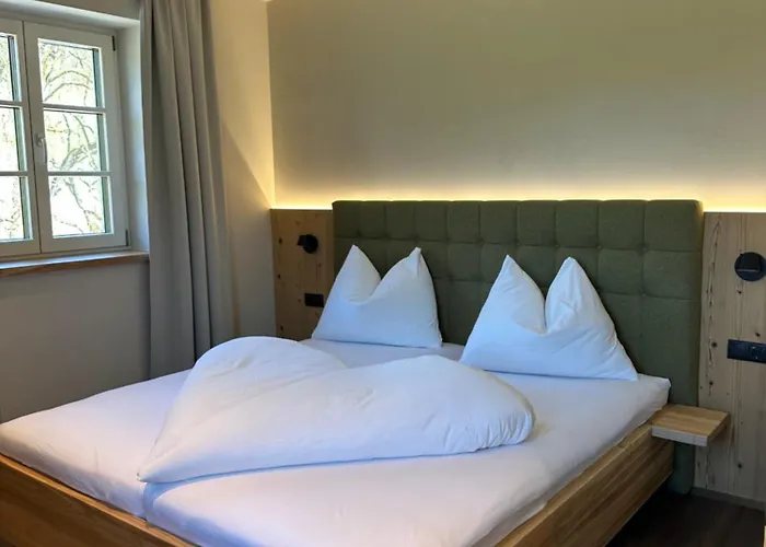 Отель Erlebnis Wasserhammer Randegg